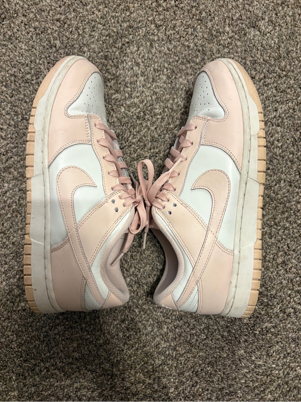 Women’s Low-Top Sneakers in Blush Pink and White
